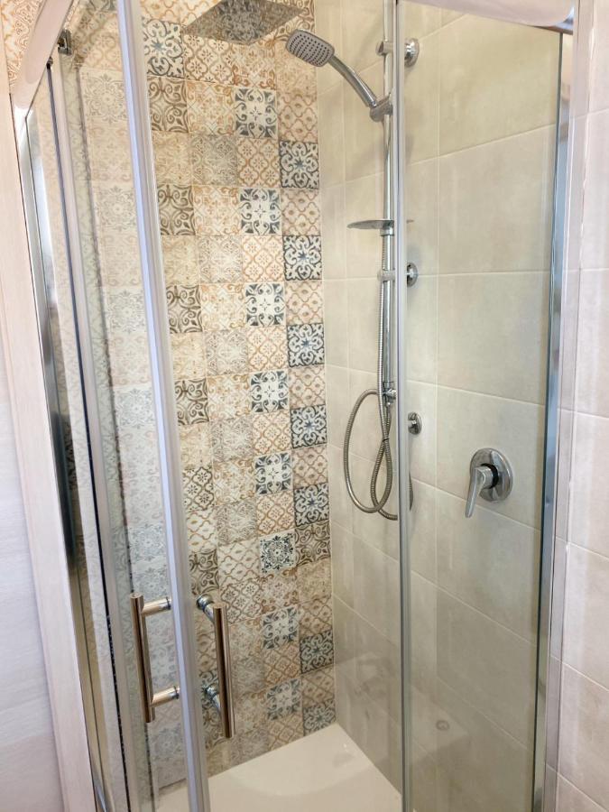 Assteas Rooms Паестум Екстериор снимка
